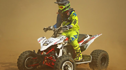 Cool Quad Race Wallpaper