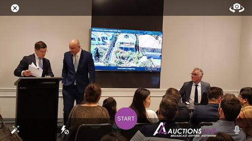 Mobile Console AUCTIONS LIVE Screen 2