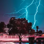 Cover Image of Tải xuống Thunderstorm Wallpapers  APK