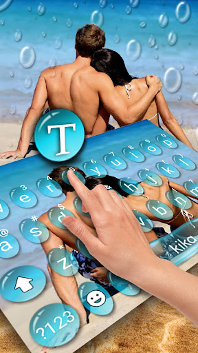 Romantic Photo Keyboard Theme Screen 3