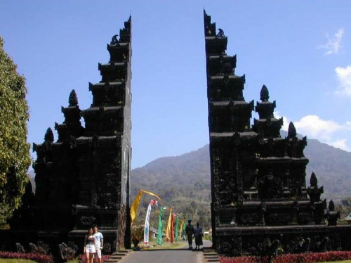 Desain Gapura Bali Ideas