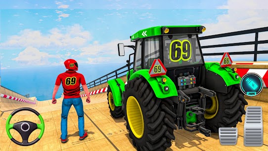 Mega Ramp Tractor Stunt Game 4