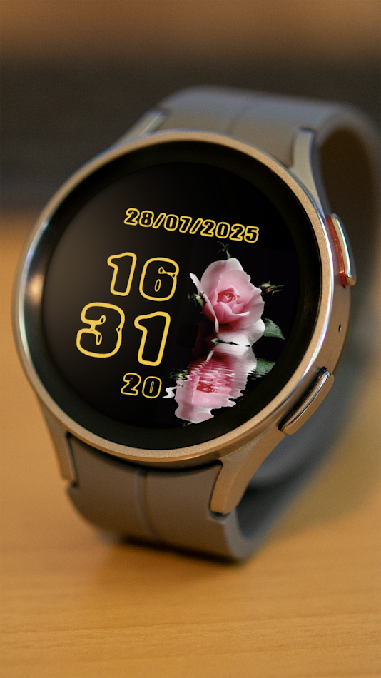#3. Rose (Android) Podle: Freiberg watches
