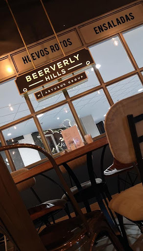 Arturo´s Beerverly Hills Screen 2