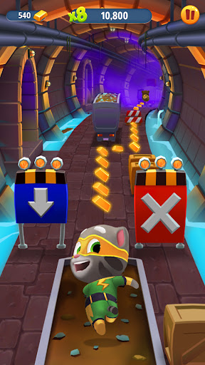 Talking Tom Gold Run v3.3.1.234 Mods Android poster-3
