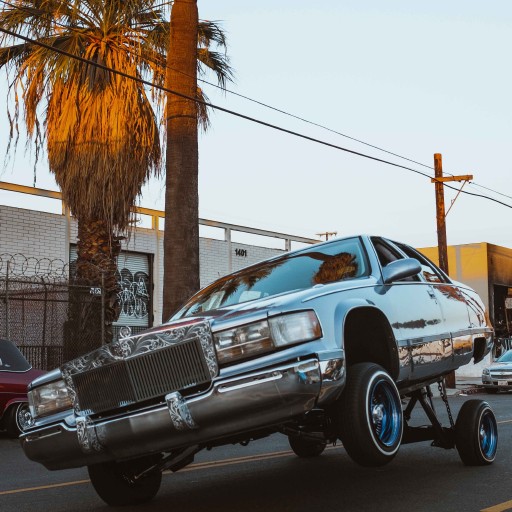 Lowrider wallpapers Logo