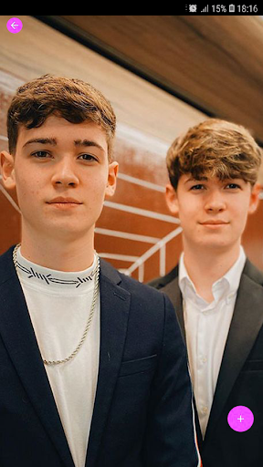 Max and Harvey Wallpaper HD ?