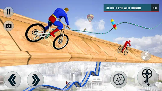 BMX Radrennen Superhelden-Spie