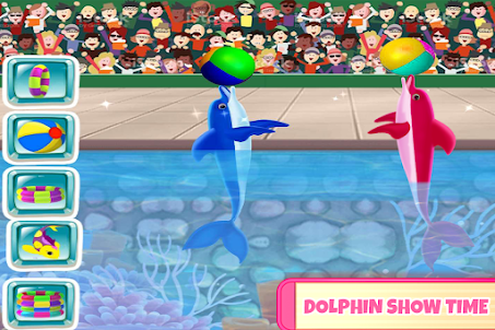 Toddlers Dolphins Water Show