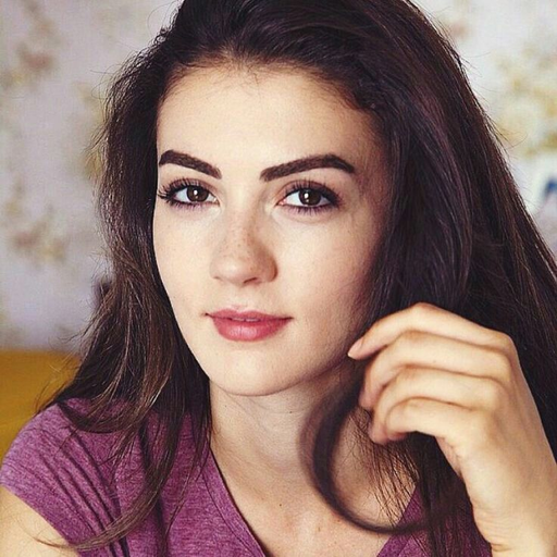Burcu Ozberk wallpaper Download on Windows