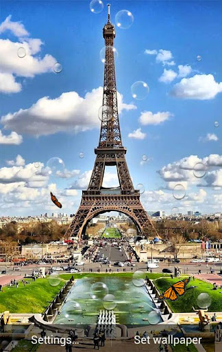 Eiffel Tower Wallpaper