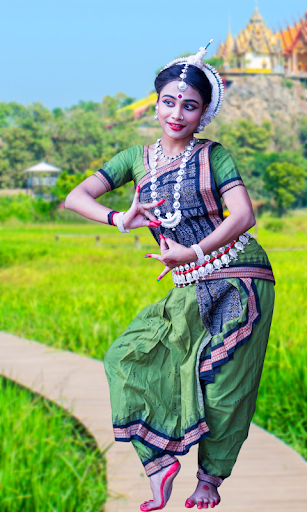 Indian Classical Photo Suit Screen 2