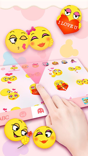 Tasty Mickey Macaroon Keyboard Screen 3