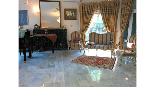 Pak Persian Rugs Screen 2
