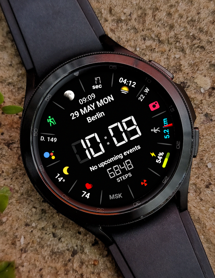 #6. LCD Black digital watch face (Android) di: WinWatchfaces