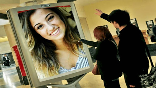 Hoardings Photo Frame Screen 2