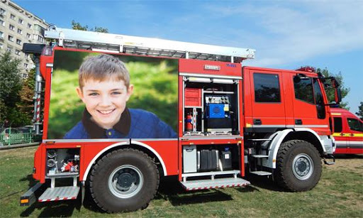 Big Truck Photo Frame Screen 2