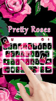 screenshot of Hot Pink Roses Keyboard Theme