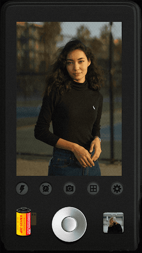 Screenshot of Film Cam -Vintage Roll Camera
