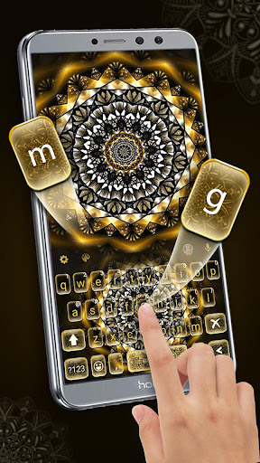 Android application Golden Mandala Keyboard Theme screenshort