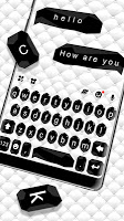 screenshot of Black White SMS Keyboard Theme