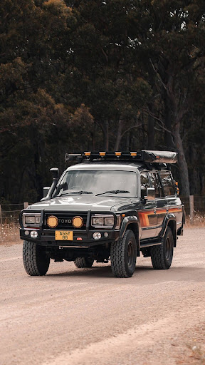 Toyota Land Cruiser Screen 3