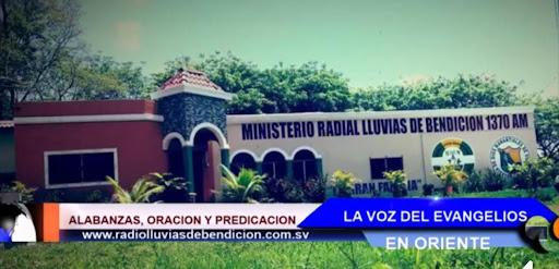 Radio Lluvias de Bendicion Screen 3