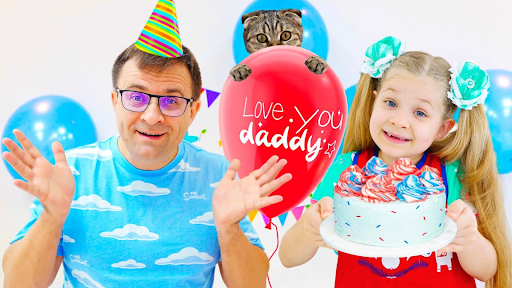 Diana and Roma - Playing Videos