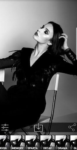 black and white photography Screen 2