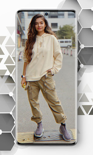 Anushka Sen Wallpapers Screenshot 4 - AppWisp.com
