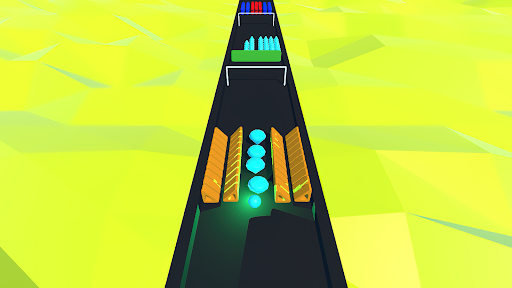 Clashing Balls Runner Game