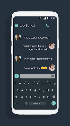 Dark Mode Messaging Screen 3