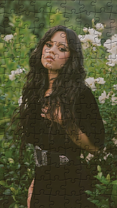 Jenna Ortega Jigsaw Puzzles