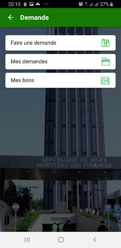 LA MAIN Screen 3