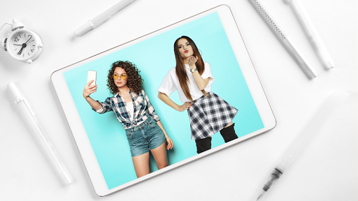 Best Selfie With Becky G