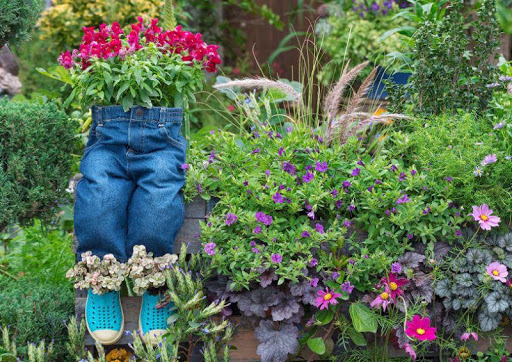 DIY Unique Garden Decoration I