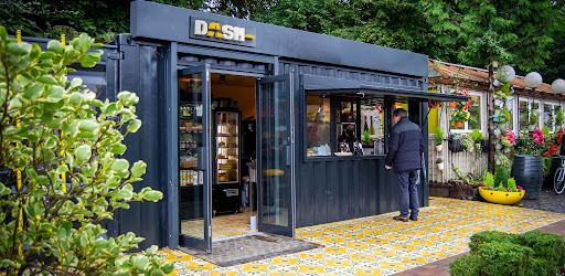 DASH Container Cafe