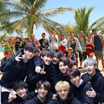 Cover Image of Download Selfie With Stray Kids 3.7 APK