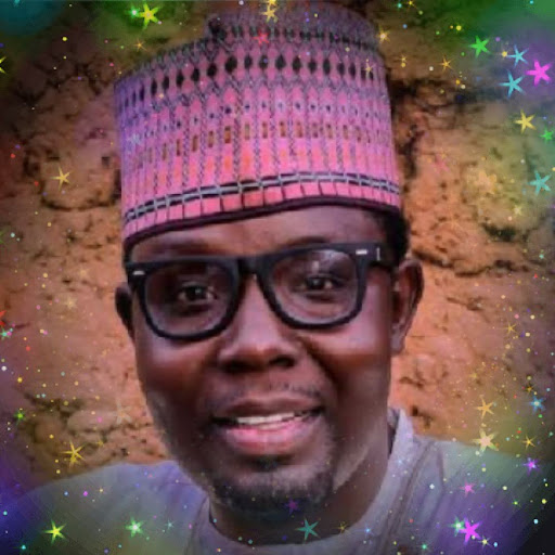Wakokin farfesan wake - Hausa Screen 3