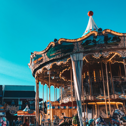 Carousel Wallpaper logo