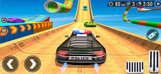Police Mega Ramp：Car Stunt