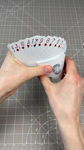 Simple Card Trick Screen 3
