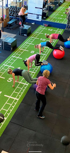 Peak Body Health and Fitness Screenshot 1 - AppWisp.com