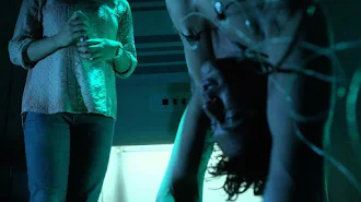 The 100 ハンドレッド Season 2 Episode 11 Tv On Google Play
