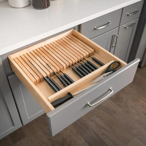 Kitchen Organized Screen 2
