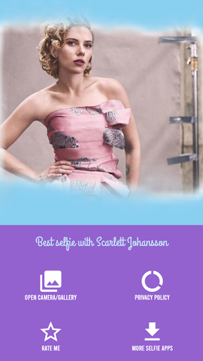 Best selfie with Scarlett Johansson