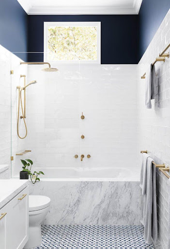 Marble Bathroom Screen 3