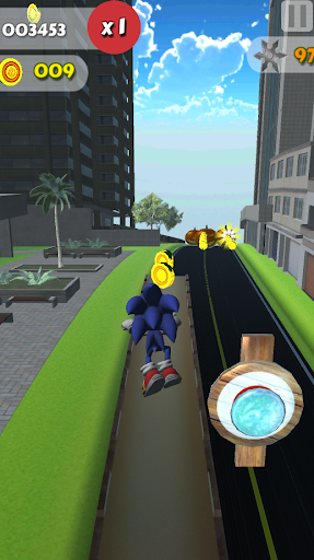 Blue Hedgehog Dash Runner Screen 2