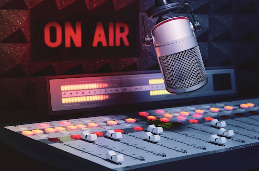 RADIO PUNTO Y SEGUIDO Screen 2