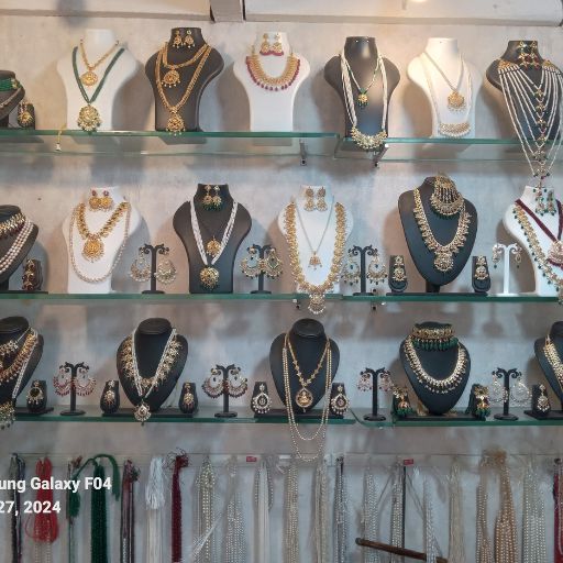 Hyderabadi fancy jewellery